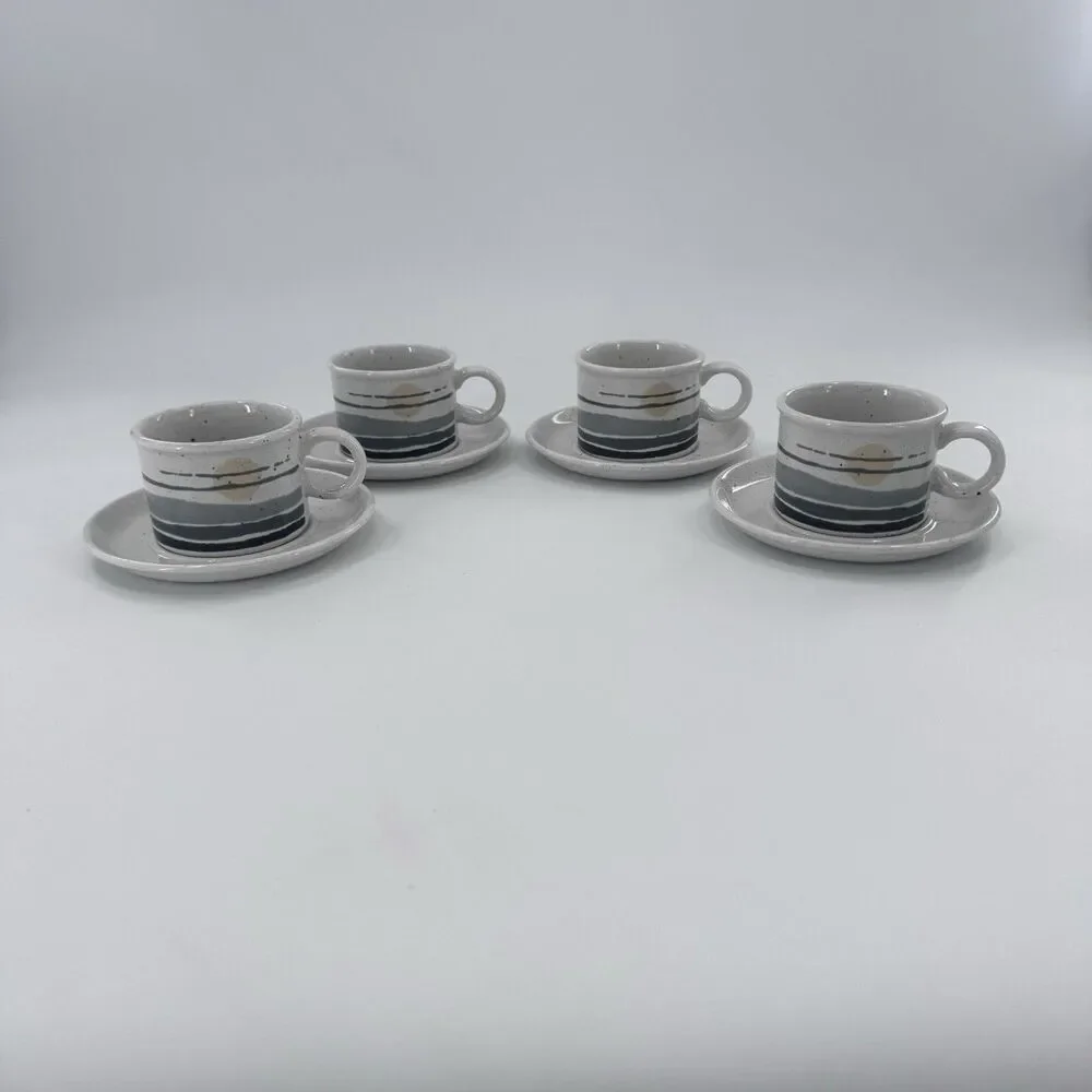 MIDWINTER STONEHENGE NIGHT CUPS AND SAUCERS ENGLAND Set Of 4 Fast Shipping